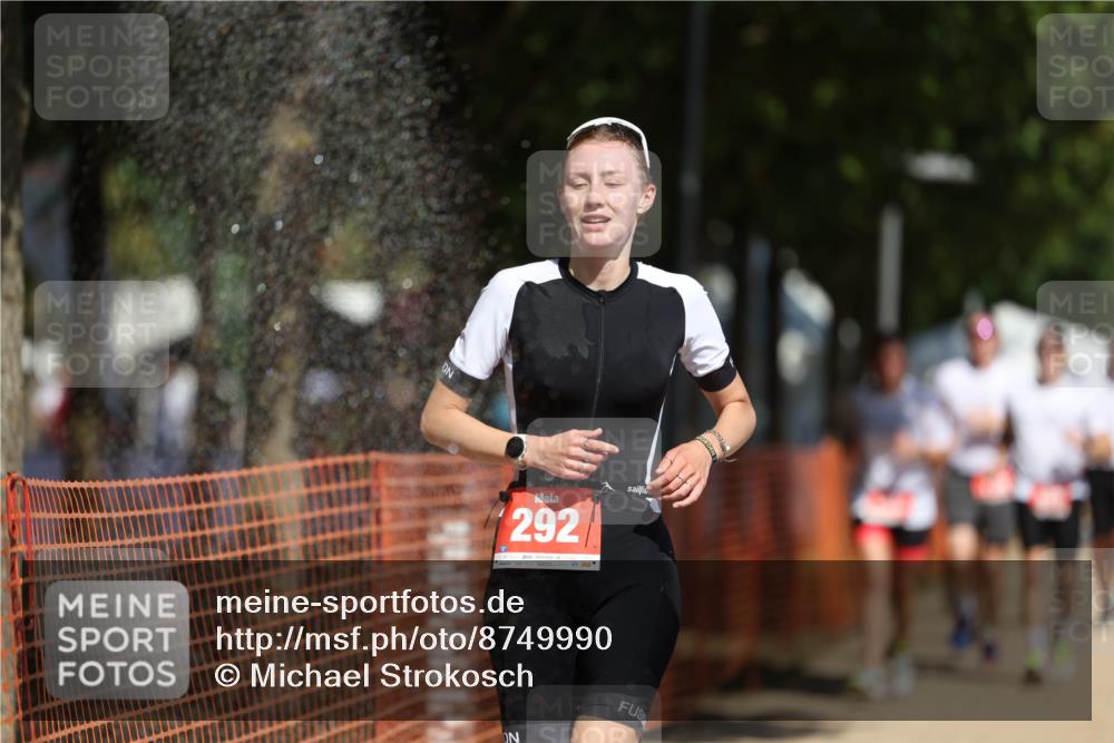 07.09.2025 - 19. Norderstedt Triathlon Michael Strokosch http://msf.ph/oto/8749990 07.09.2025 12:42:32 Laufen 139, 244, 261, 292, 780, 828, 1277 meine-sportfotos.de