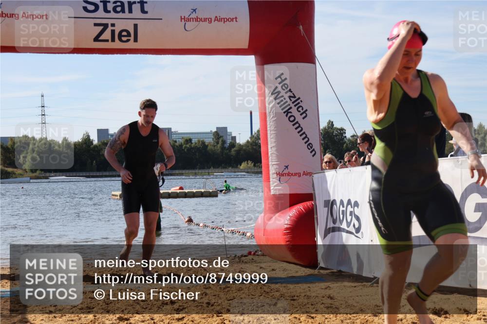 07.09.2025 - 19. Norderstedt Triathlon Luisa Fischer http://msf.ph/oto/8749999 07.09.2025 11:00:25 Schwimmen 784, 1225 meine-sportfotos.de