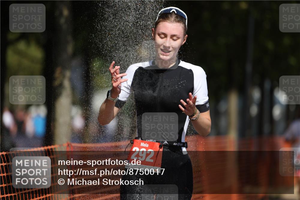 07.09.2025 - 19. Norderstedt Triathlon Michael Strokosch http://msf.ph/oto/8750017 07.09.2025 12:42:33 Laufen 139, 244, 261, 292, 780, 828, 1277 meine-sportfotos.de