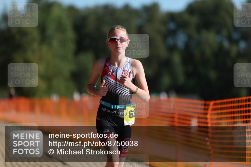07.09.2025 - 19. Norderstedt Triathlon Michael Strokosch http://msf.ph/oto/8750038 07.09.2025 09:50:40 Laufen 628 meine-sportfotos.de