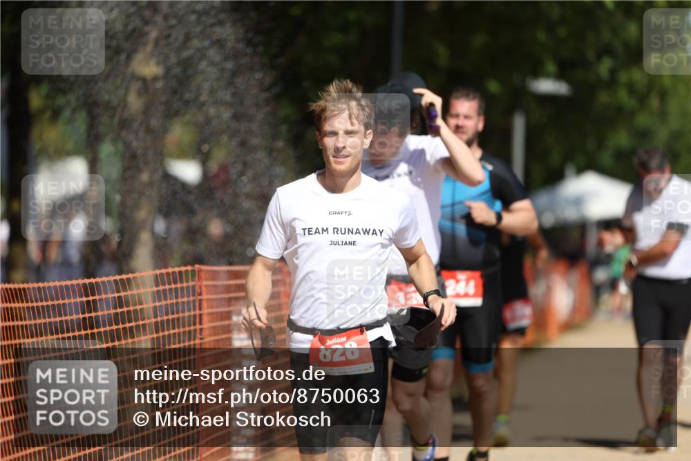 07.09.2025 - 19. Norderstedt Triathlon Michael Strokosch http://msf.ph/oto/8750063 07.09.2025 12:42:38 Laufen 139, 244, 261, 780, 827, 828, 1277, 1358, 1398 meine-sportfotos.de