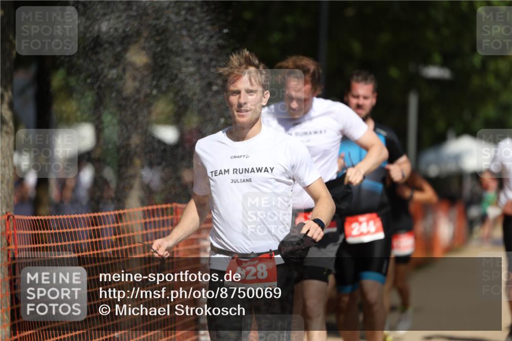 07.09.2025 - 19. Norderstedt Triathlon Michael Strokosch http://msf.ph/oto/8750069 07.09.2025 12:42:38 Laufen 139, 244, 261, 780, 827, 828, 1277, 1358, 1398 meine-sportfotos.de