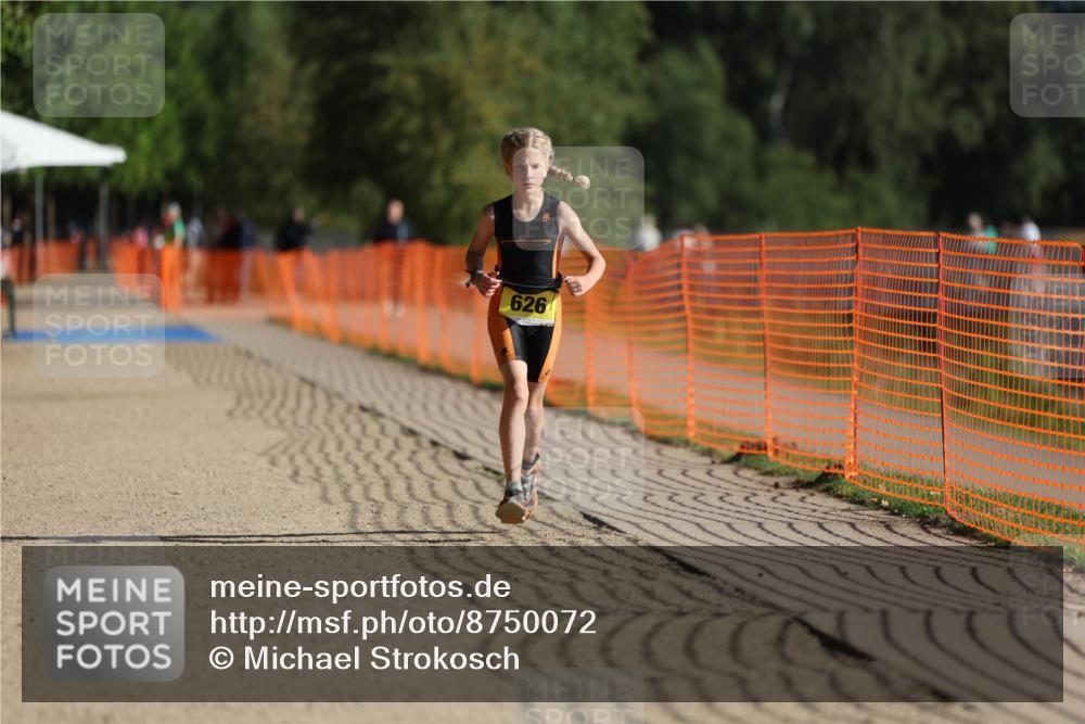 07.09.2025 - 19. Norderstedt Triathlon Michael Strokosch http://msf.ph/oto/8750072 07.09.2025 09:50:52 Laufen 626 meine-sportfotos.de