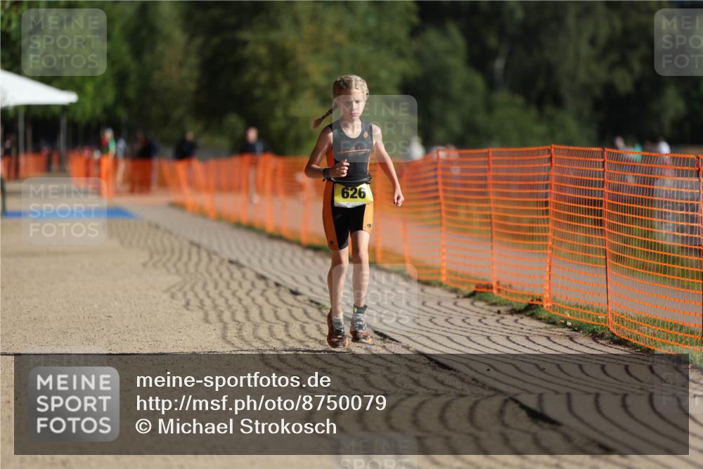 07.09.2025 - 19. Norderstedt Triathlon Michael Strokosch http://msf.ph/oto/8750079 07.09.2025 09:50:52 Laufen 626 meine-sportfotos.de