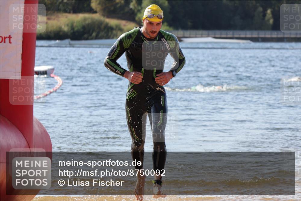07.09.2025 - 19. Norderstedt Triathlon Luisa Fischer http://msf.ph/oto/8750092 07.09.2025 11:13:37 Schwimmen 1383 meine-sportfotos.de