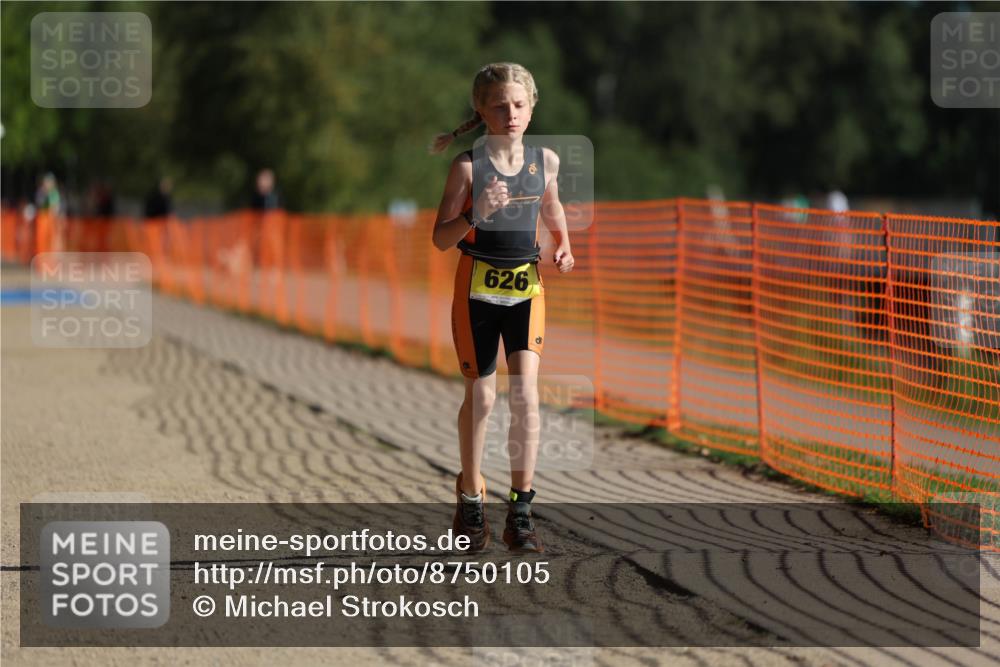 07.09.2025 - 19. Norderstedt Triathlon Michael Strokosch http://msf.ph/oto/8750105 07.09.2025 09:50:54 Laufen 626 meine-sportfotos.de
