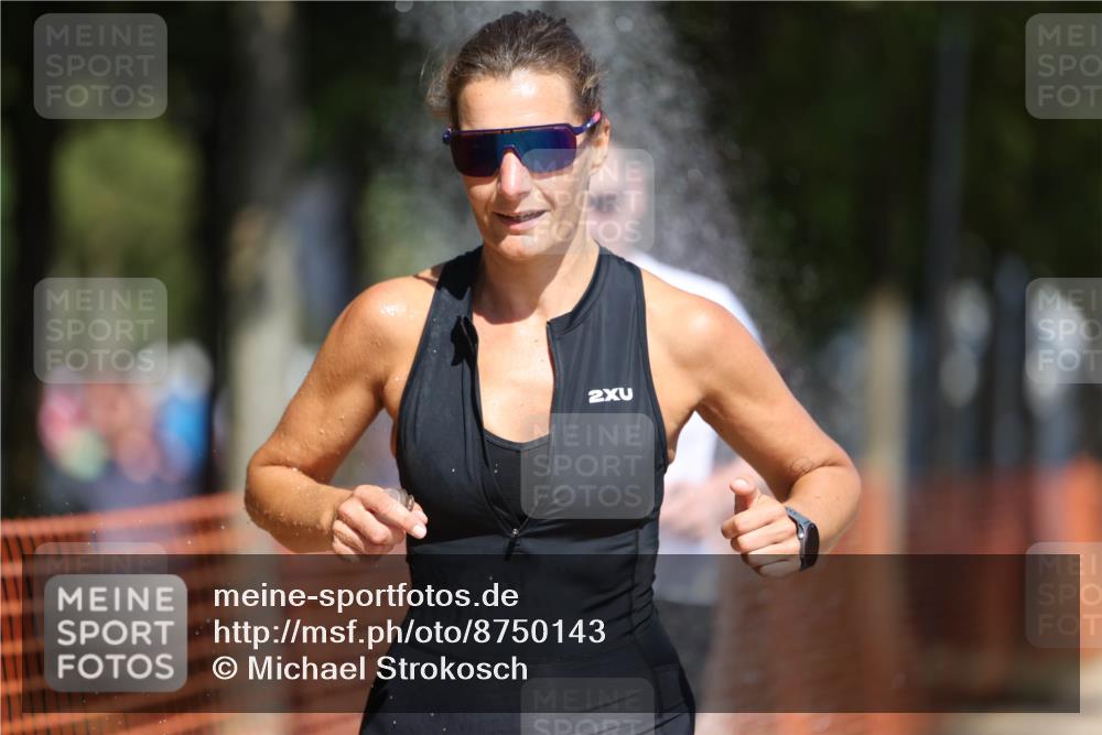 07.09.2025 - 19. Norderstedt Triathlon Michael Strokosch http://msf.ph/oto/8750143 07.09.2025 12:42:43 Laufen 139, 244, 727, 827, 1277, 1358, 1398 meine-sportfotos.de