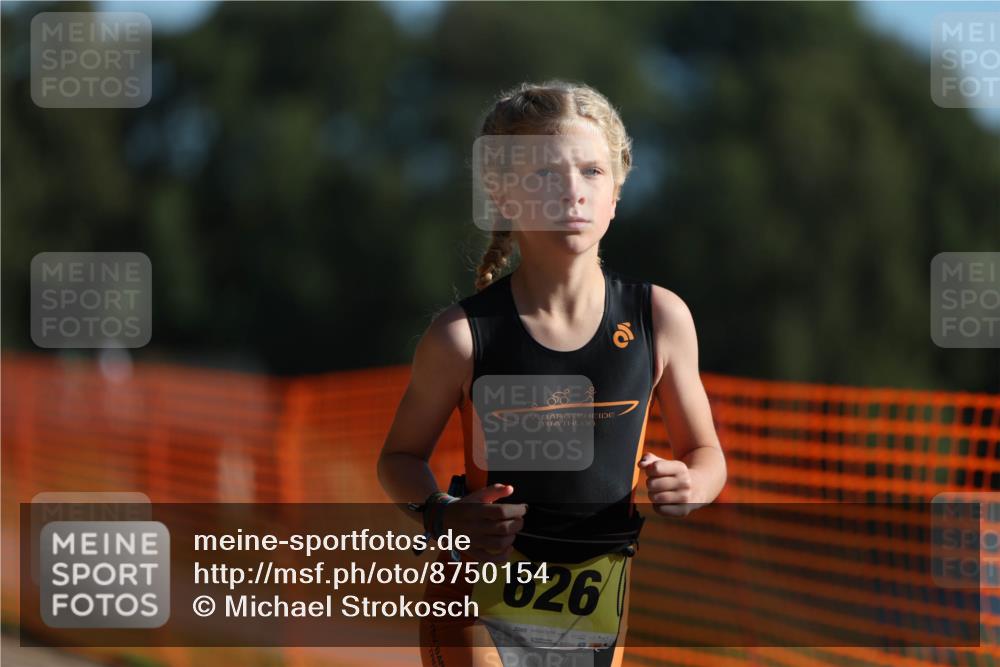 07.09.2025 - 19. Norderstedt Triathlon Michael Strokosch http://msf.ph/oto/8750154 07.09.2025 09:50:56 Laufen 626 meine-sportfotos.de