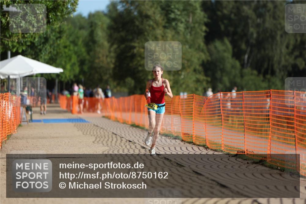 07.09.2025 - 19. Norderstedt Triathlon Michael Strokosch http://msf.ph/oto/8750162 07.09.2025 09:52:43 Laufen 620 meine-sportfotos.de