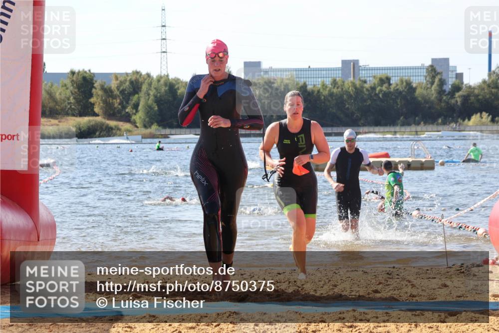 07.09.2025 - 19. Norderstedt Triathlon Luisa Fischer http://msf.ph/oto/8750375 07.09.2025 11:15:36 Schwimmen 768, 1258, 1333 meine-sportfotos.de
