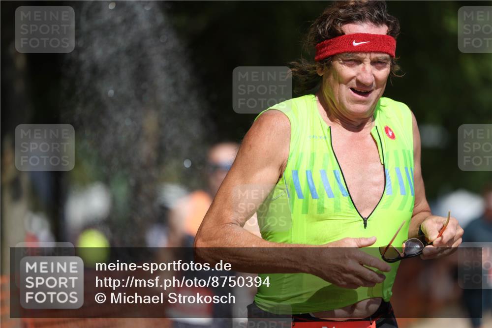 07.09.2025 - 19. Norderstedt Triathlon Michael Strokosch http://msf.ph/oto/8750394 07.09.2025 12:43:15 Laufen 818, 1294, 1351, 1379 meine-sportfotos.de