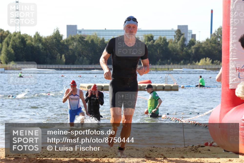 07.09.2025 - 19. Norderstedt Triathlon Luisa Fischer http://msf.ph/oto/8750444 07.09.2025 11:15:49 Schwimmen 237, 768, 1258, 1333, 1348 meine-sportfotos.de