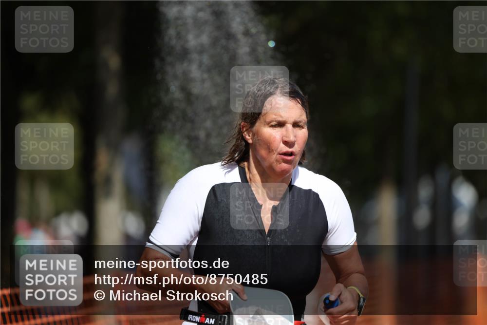 07.09.2025 - 19. Norderstedt Triathlon Michael Strokosch http://msf.ph/oto/8750485 07.09.2025 12:43:19 Laufen 818, 1351, 1379 meine-sportfotos.de