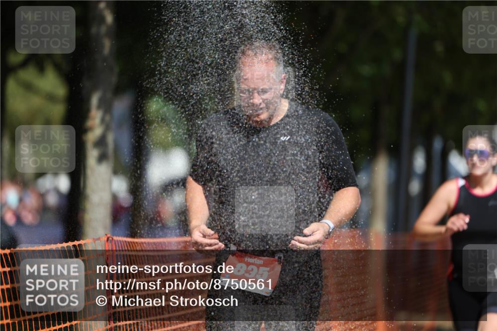 07.09.2025 - 19. Norderstedt Triathlon Michael Strokosch http://msf.ph/oto/8750561 07.09.2025 12:43:31 Laufen 835, 1268, 1380 meine-sportfotos.de