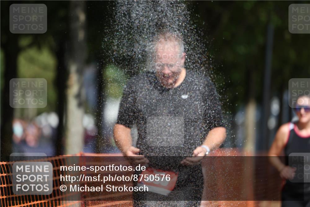 07.09.2025 - 19. Norderstedt Triathlon Michael Strokosch http://msf.ph/oto/8750576 07.09.2025 12:43:32 Laufen 835, 1268, 1380 meine-sportfotos.de
