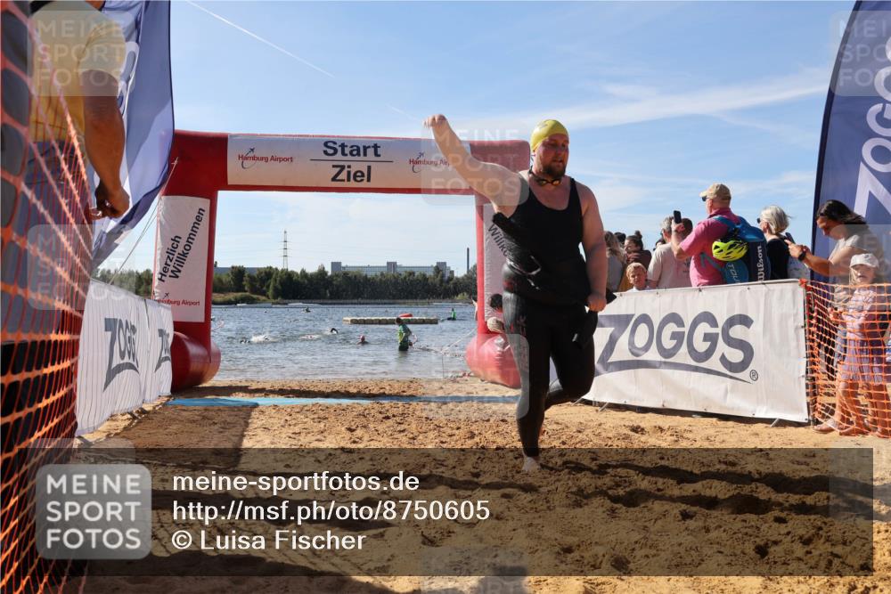 07.09.2025 - 19. Norderstedt Triathlon Luisa Fischer http://msf.ph/oto/8750605 07.09.2025 11:16:06 Schwimmen 186, 190, 1348, 1363 meine-sportfotos.de