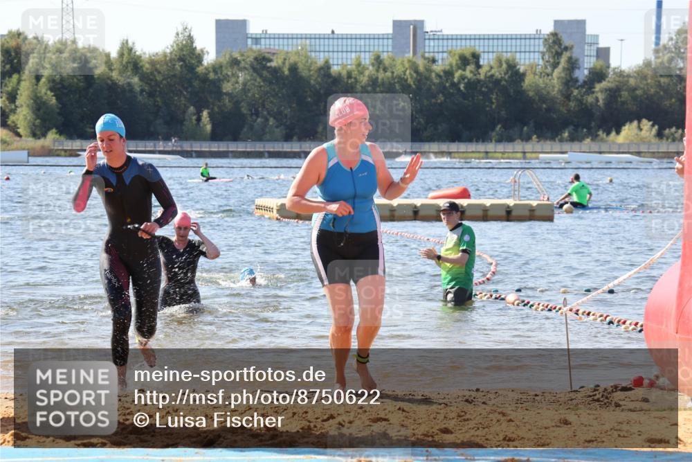 07.09.2025 - 19. Norderstedt Triathlon Luisa Fischer http://msf.ph/oto/8750622 07.09.2025 11:16:19 Schwimmen 793, 1334 meine-sportfotos.de