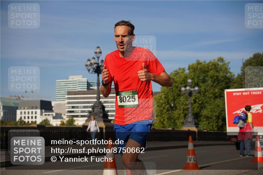 07.09.2025 - BARMER Alsterlauf Yannick Fuchs http://msf.ph/oto/8750662 07.09.2025 09:35:03 Laufen 36, 8025 meine-sportfotos.de