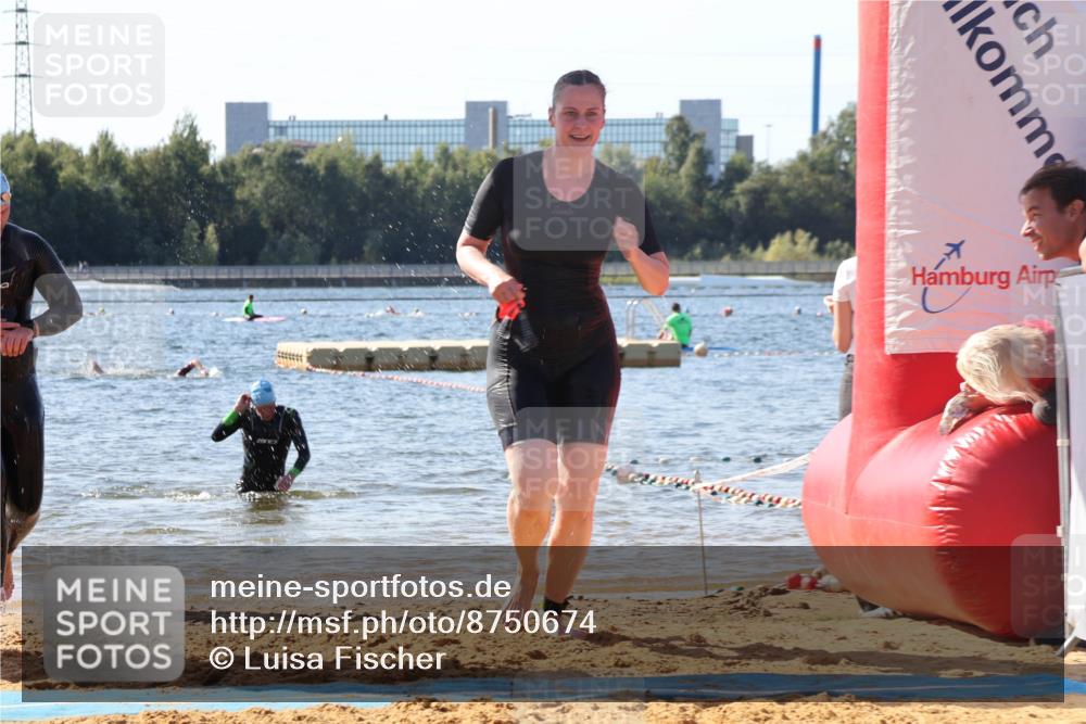 07.09.2025 - 19. Norderstedt Triathlon Luisa Fischer http://msf.ph/oto/8750674 07.09.2025 11:16:26 Schwimmen 281, 793, 1244, 1334 meine-sportfotos.de