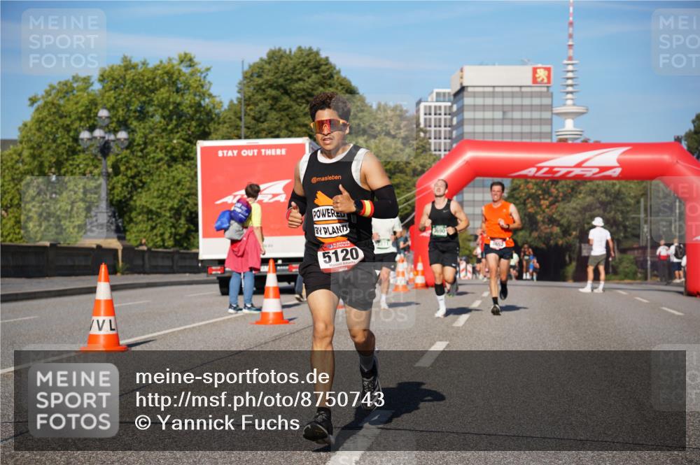 07.09.2025 - BARMER Alsterlauf Yannick Fuchs http://msf.ph/oto/8750743 07.09.2025 09:35:12 Laufen 5120 meine-sportfotos.de