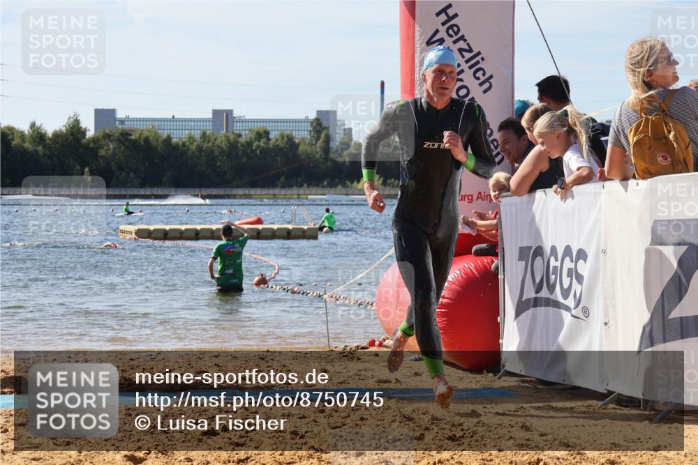 07.09.2025 - 19. Norderstedt Triathlon Luisa Fischer http://msf.ph/oto/8750745 07.09.2025 11:16:34 Schwimmen 281, 793, 837, 1244, 1334 meine-sportfotos.de