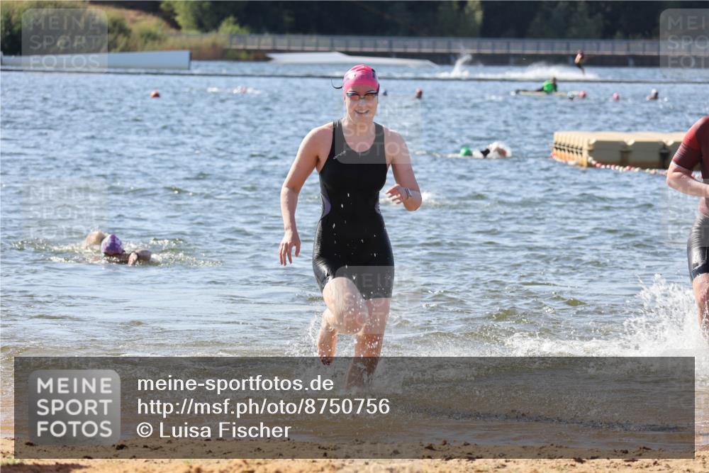 07.09.2025 - 19. Norderstedt Triathlon Luisa Fischer http://msf.ph/oto/8750756 07.09.2025 11:17:05 Schwimmen 280, 1288 meine-sportfotos.de