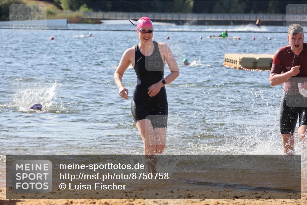 07.09.2025 - 19. Norderstedt Triathlon Luisa Fischer http://msf.ph/oto/8750758 07.09.2025 11:17:05 Schwimmen 280, 1288 meine-sportfotos.de