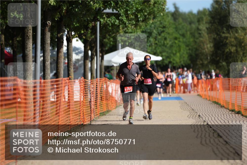 07.09.2025 - 19. Norderstedt Triathlon Michael Strokosch http://msf.ph/oto/8750771 07.09.2025 10:31:33 Laufen  meine-sportfotos.de