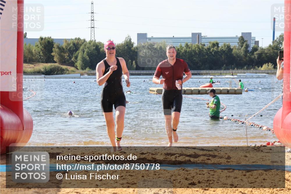 07.09.2025 - 19. Norderstedt Triathlon Luisa Fischer http://msf.ph/oto/8750778 07.09.2025 11:17:07 Schwimmen 280, 1288 meine-sportfotos.de