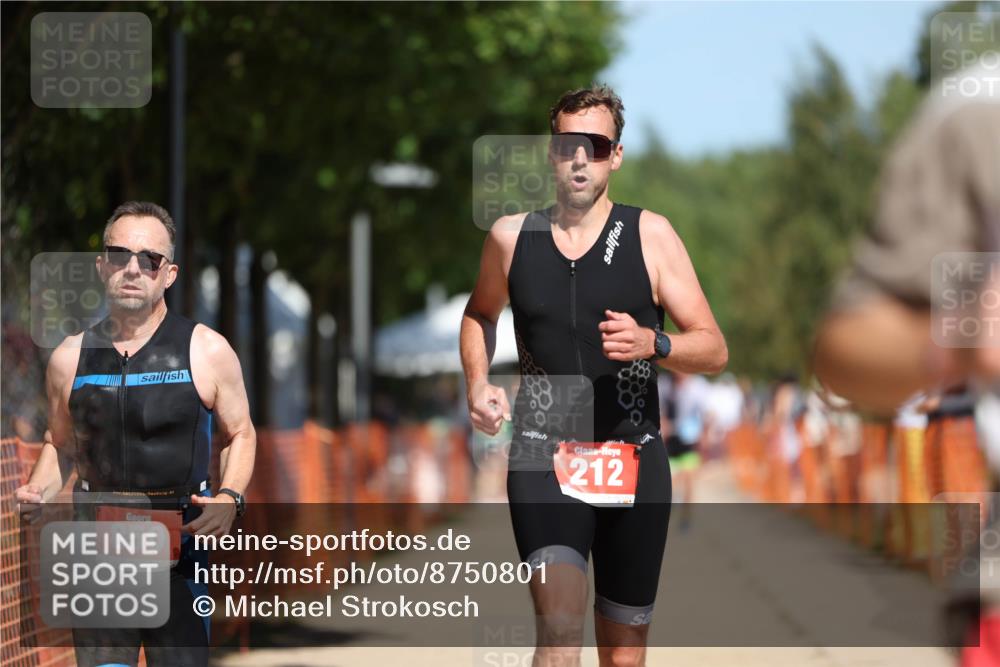07.09.2025 - 19. Norderstedt Triathlon Michael Strokosch http://msf.ph/oto/8750801 07.09.2025 12:44:13 Laufen 212, 701, 850 meine-sportfotos.de
