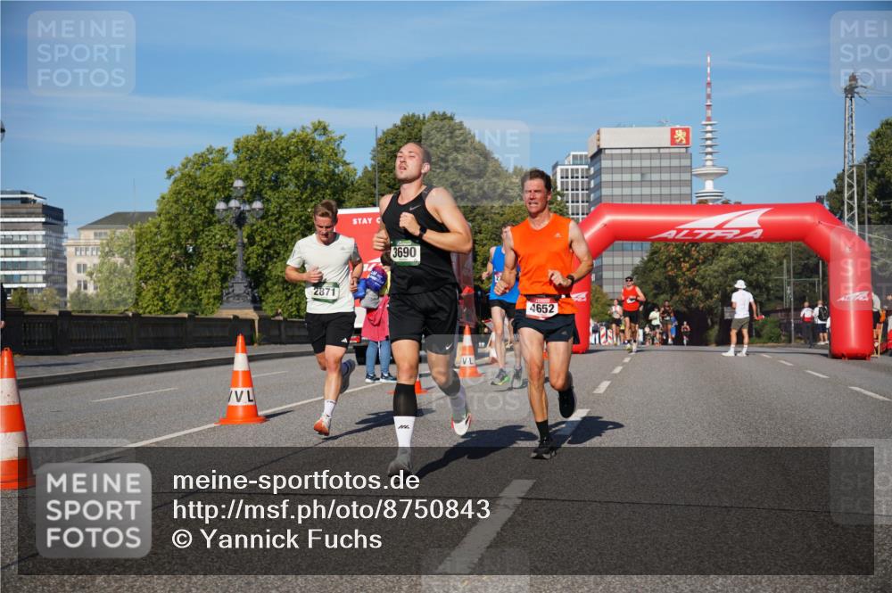 07.09.2025 - BARMER Alsterlauf Yannick Fuchs http://msf.ph/oto/8750843 07.09.2025 09:35:14 Laufen 2871, 3690, 4652 meine-sportfotos.de