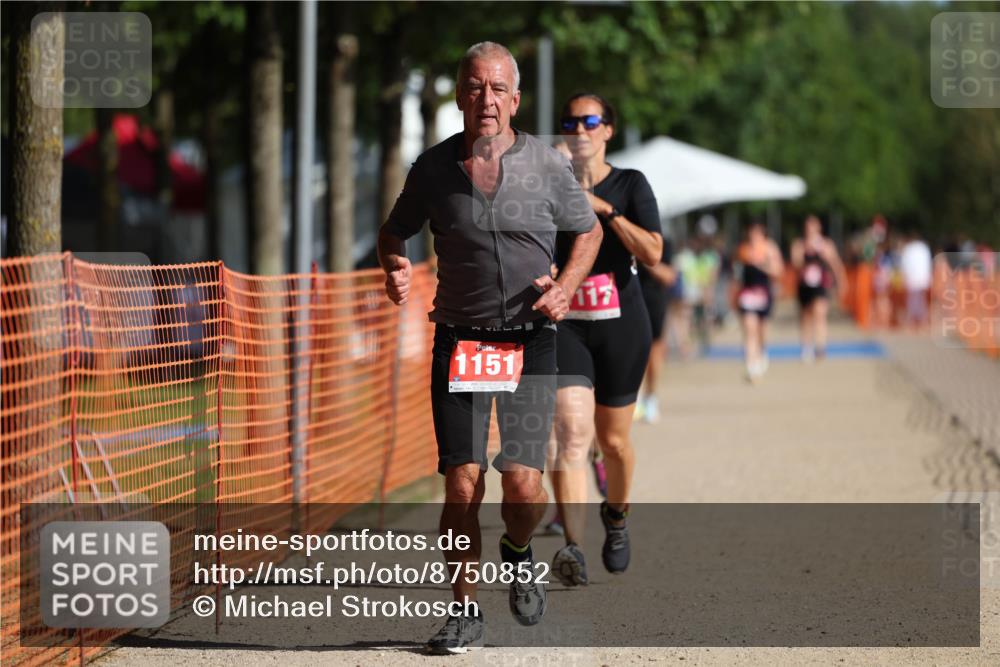 07.09.2025 - 19. Norderstedt Triathlon Michael Strokosch http://msf.ph/oto/8750852 07.09.2025 10:31:40 Laufen 1117, 1119, 1151 meine-sportfotos.de