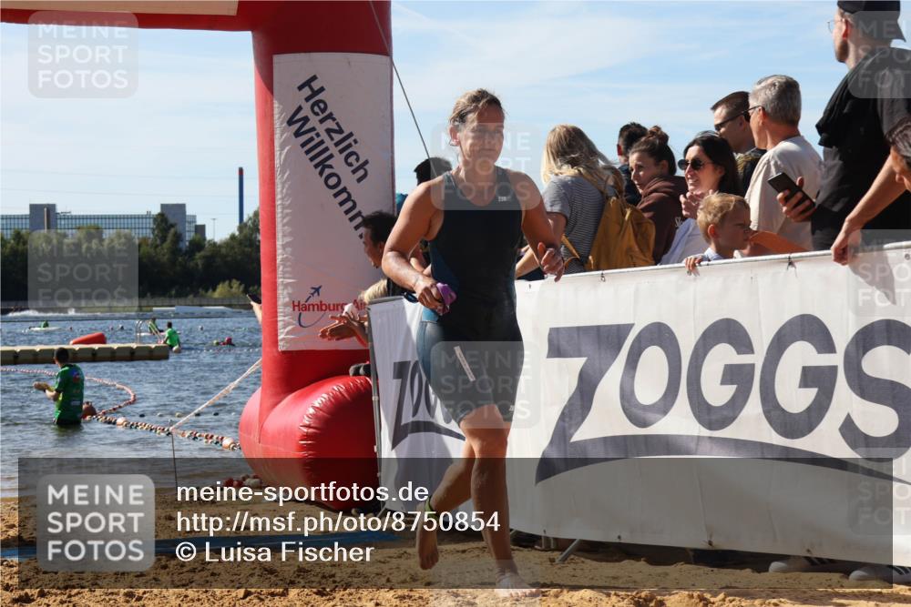 07.09.2025 - 19. Norderstedt Triathlon Luisa Fischer http://msf.ph/oto/8750854 07.09.2025 11:17:24 Schwimmen 773 meine-sportfotos.de