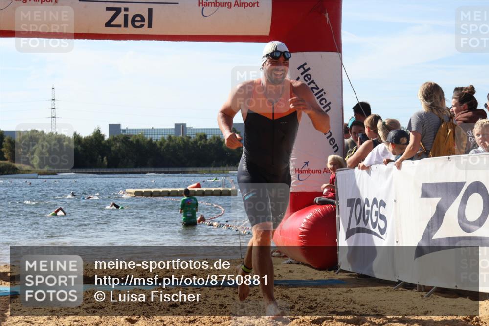 07.09.2025 - 19. Norderstedt Triathlon Luisa Fischer http://msf.ph/oto/8750881 07.09.2025 11:17:35 Schwimmen 773, 1365 meine-sportfotos.de