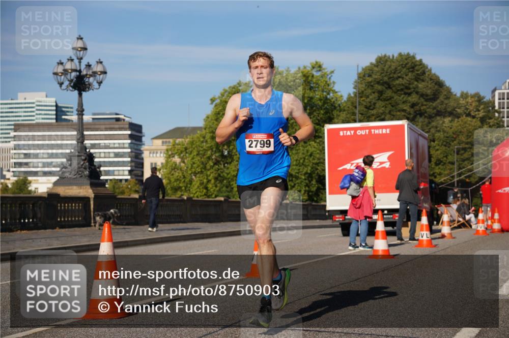 07.09.2025 - BARMER Alsterlauf Yannick Fuchs http://msf.ph/oto/8750903 07.09.2025 09:35:17 Laufen 2799, 40 meine-sportfotos.de