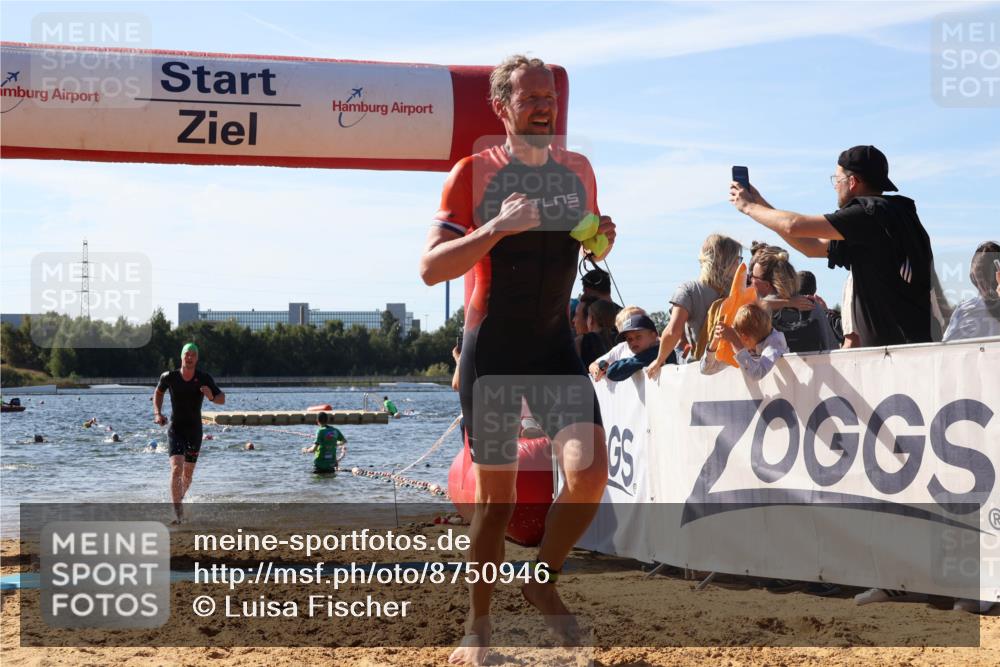 07.09.2025 - 19. Norderstedt Triathlon Luisa Fischer http://msf.ph/oto/8750946 07.09.2025 11:18:00 Schwimmen 736, 1357 meine-sportfotos.de