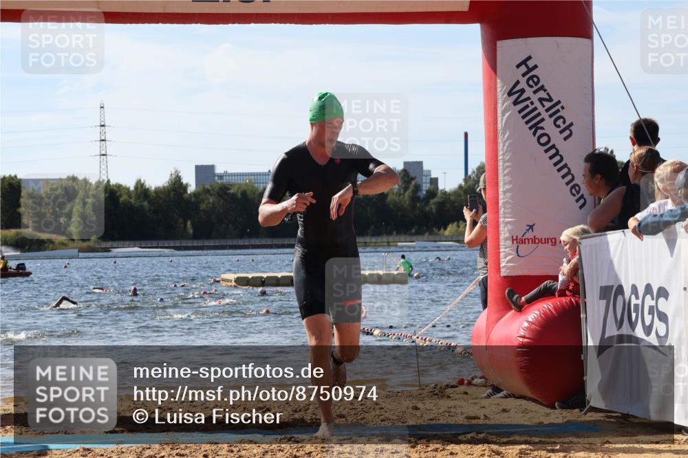 07.09.2025 - 19. Norderstedt Triathlon Luisa Fischer http://msf.ph/oto/8750974 07.09.2025 11:18:03 Schwimmen 736, 1357 meine-sportfotos.de