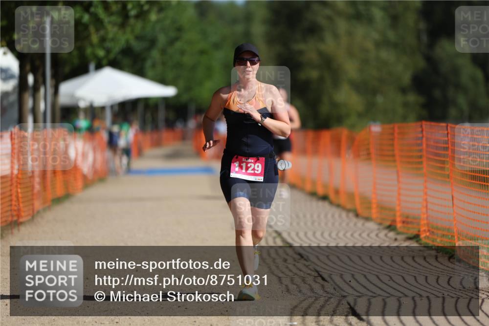07.09.2025 - 19. Norderstedt Triathlon Michael Strokosch http://msf.ph/oto/8751031 07.09.2025 10:31:52 Laufen 1110, 1129 meine-sportfotos.de