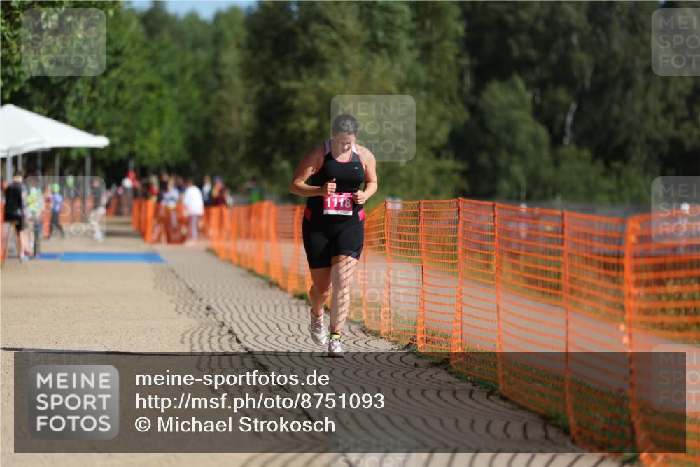 07.09.2025 - 19. Norderstedt Triathlon Michael Strokosch http://msf.ph/oto/8751093 07.09.2025 10:31:59 Laufen 1118, 1129 meine-sportfotos.de
