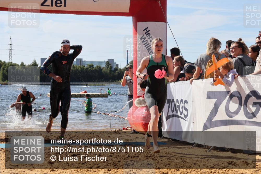 07.09.2025 - 19. Norderstedt Triathlon Luisa Fischer http://msf.ph/oto/8751105 07.09.2025 11:18:32 Schwimmen 148, 253, 278, 1217, 1306 meine-sportfotos.de