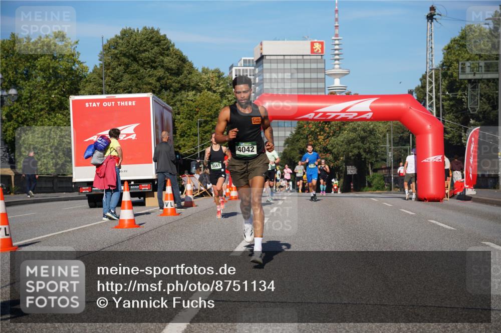 07.09.2025 - BARMER Alsterlauf Yannick Fuchs http://msf.ph/oto/8751134 07.09.2025 09:35:26 Laufen 3561, 4042, 5114 meine-sportfotos.de