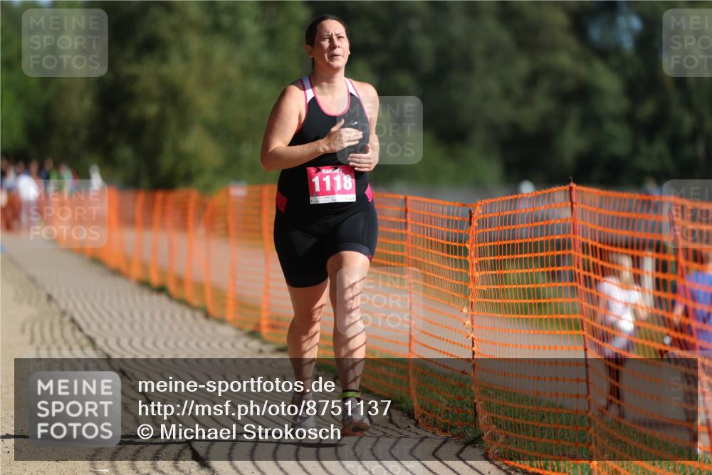 07.09.2025 - 19. Norderstedt Triathlon Michael Strokosch http://msf.ph/oto/8751137 07.09.2025 10:32:02 Laufen 1118 meine-sportfotos.de