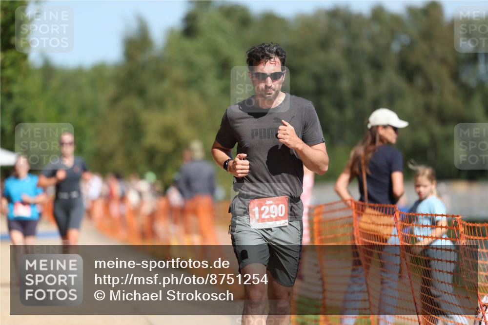 07.09.2025 - 19. Norderstedt Triathlon Michael Strokosch http://msf.ph/oto/8751254 07.09.2025 12:44:50 Laufen 258, 1252, 1290, 1338 meine-sportfotos.de