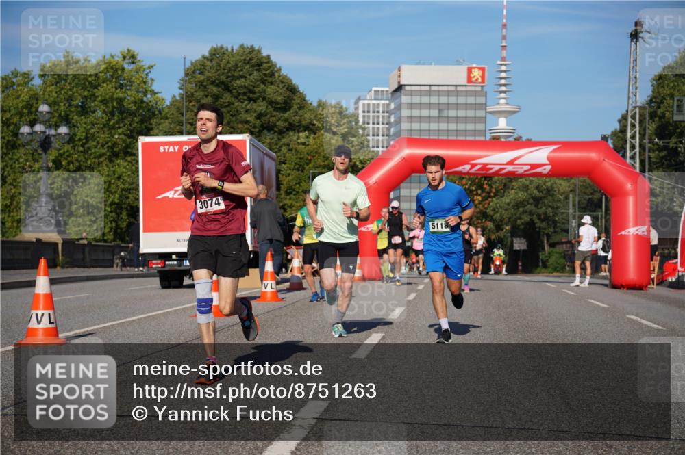 07.09.2025 - BARMER Alsterlauf Yannick Fuchs http://msf.ph/oto/8751263 07.09.2025 09:35:31 Laufen 3074, 5118 meine-sportfotos.de