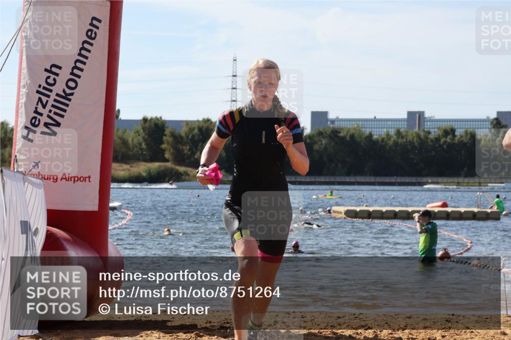 07.09.2025 - 19. Norderstedt Triathlon Luisa Fischer http://msf.ph/oto/8751264 07.09.2025 11:18:48 Schwimmen 191, 299, 801, 822, 826, 1217 meine-sportfotos.de