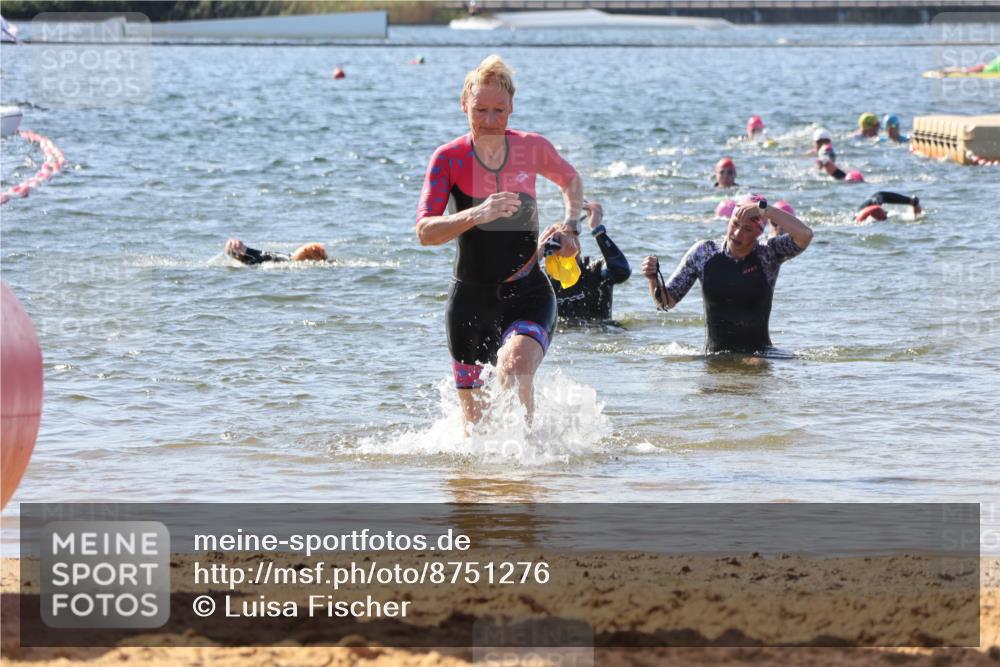 07.09.2025 - 19. Norderstedt Triathlon Luisa Fischer http://msf.ph/oto/8751276 07.09.2025 11:18:54 Schwimmen 155, 191, 299, 801, 822 meine-sportfotos.de