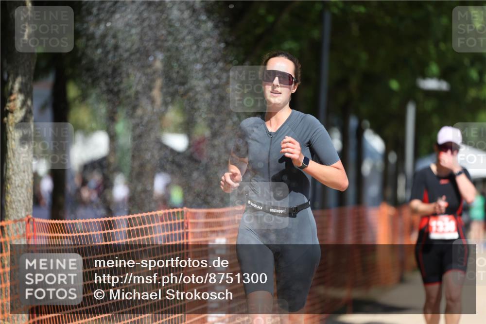 07.09.2025 - 19. Norderstedt Triathlon Michael Strokosch http://msf.ph/oto/8751300 07.09.2025 12:44:55 Laufen 258, 1252, 1290, 1338 meine-sportfotos.de