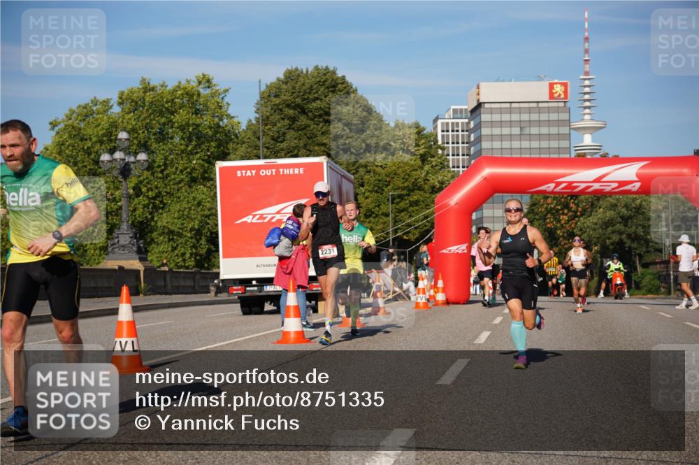 07.09.2025 - BARMER Alsterlauf Yannick Fuchs http://msf.ph/oto/8751335 07.09.2025 09:35:35 Laufen 2231 meine-sportfotos.de