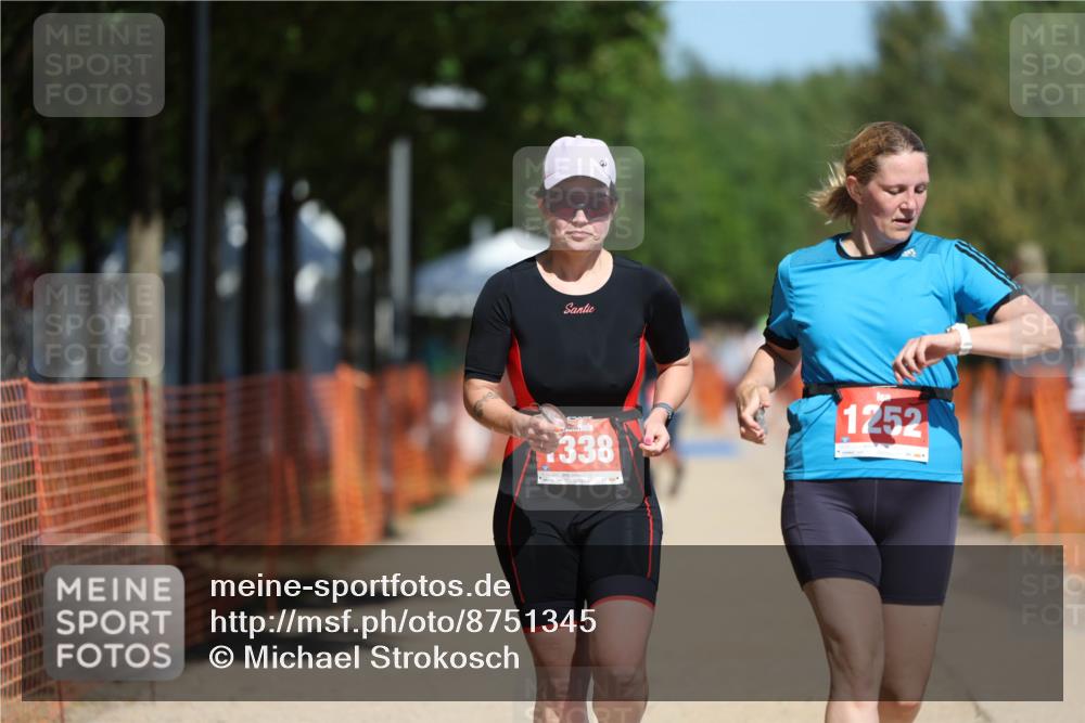 07.09.2025 - 19. Norderstedt Triathlon Michael Strokosch http://msf.ph/oto/8751345 07.09.2025 12:44:57 Laufen 258, 811, 1252, 1338 meine-sportfotos.de