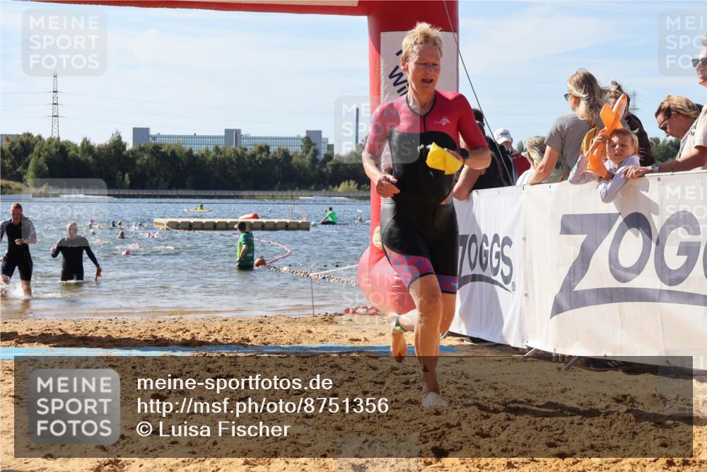 07.09.2025 - 19. Norderstedt Triathlon Luisa Fischer http://msf.ph/oto/8751356 07.09.2025 11:19:00 Schwimmen 155, 184, 191, 299 meine-sportfotos.de